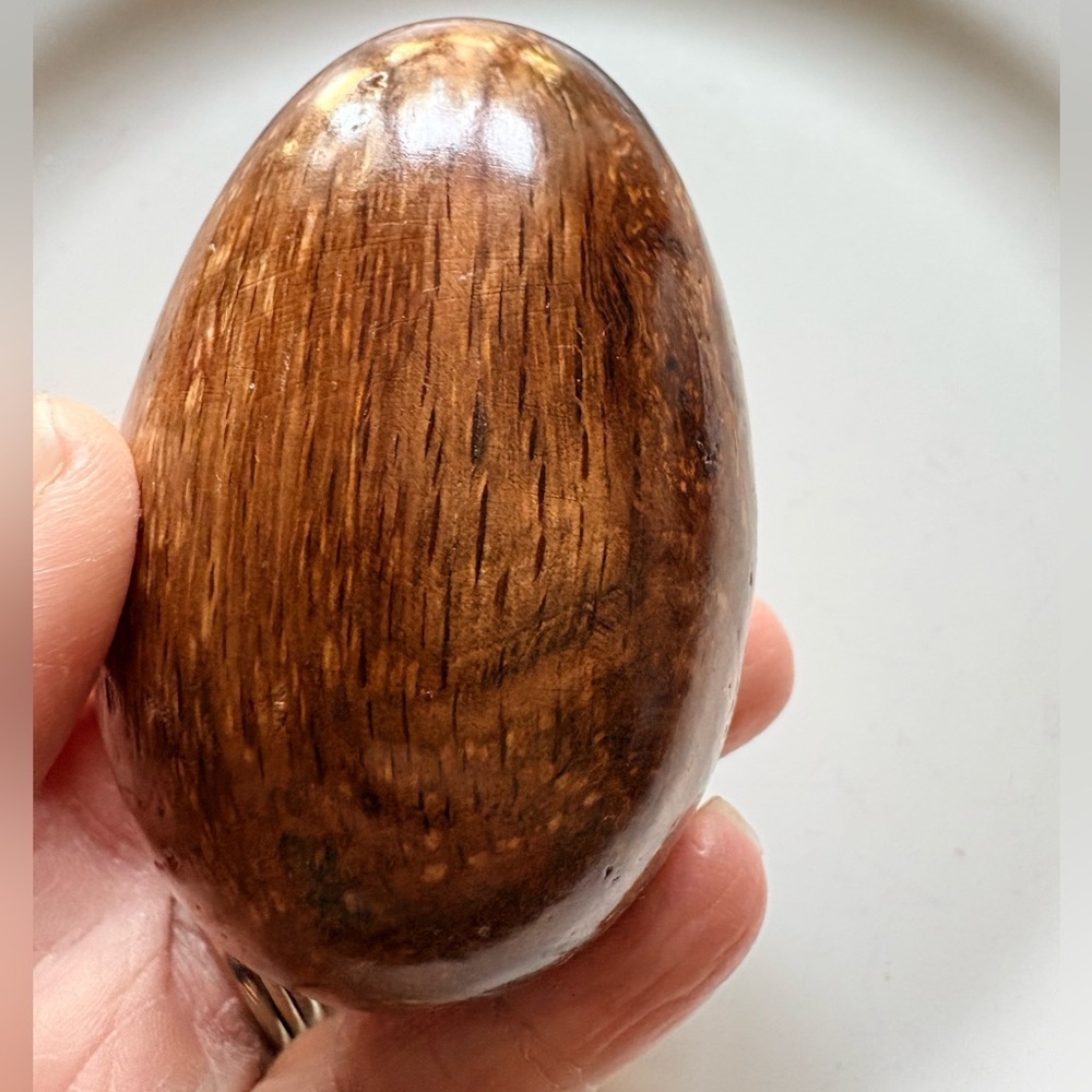 Wooden egg